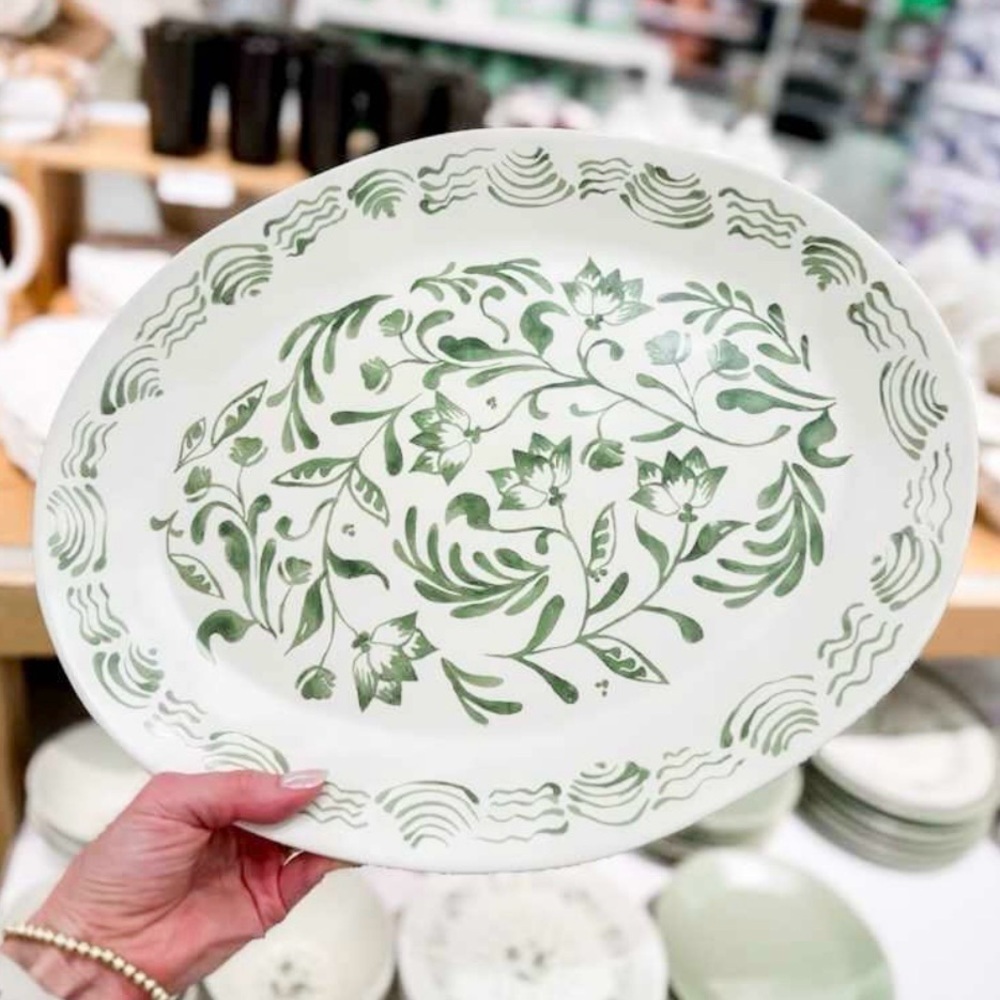 NWT Green Floral Aralia Oval Serving Platter Hand Painted Threshold 15”x12”